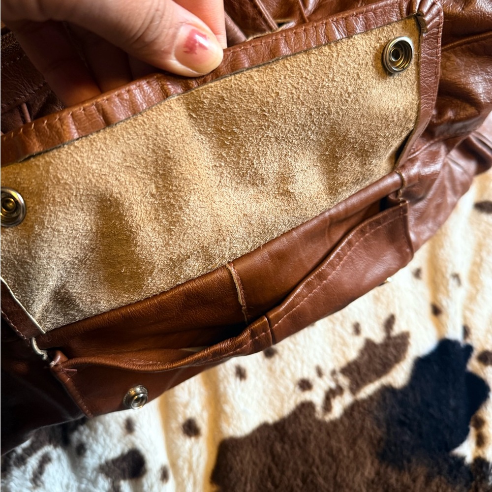 Leather Travel Bag - Picture 4 of 5